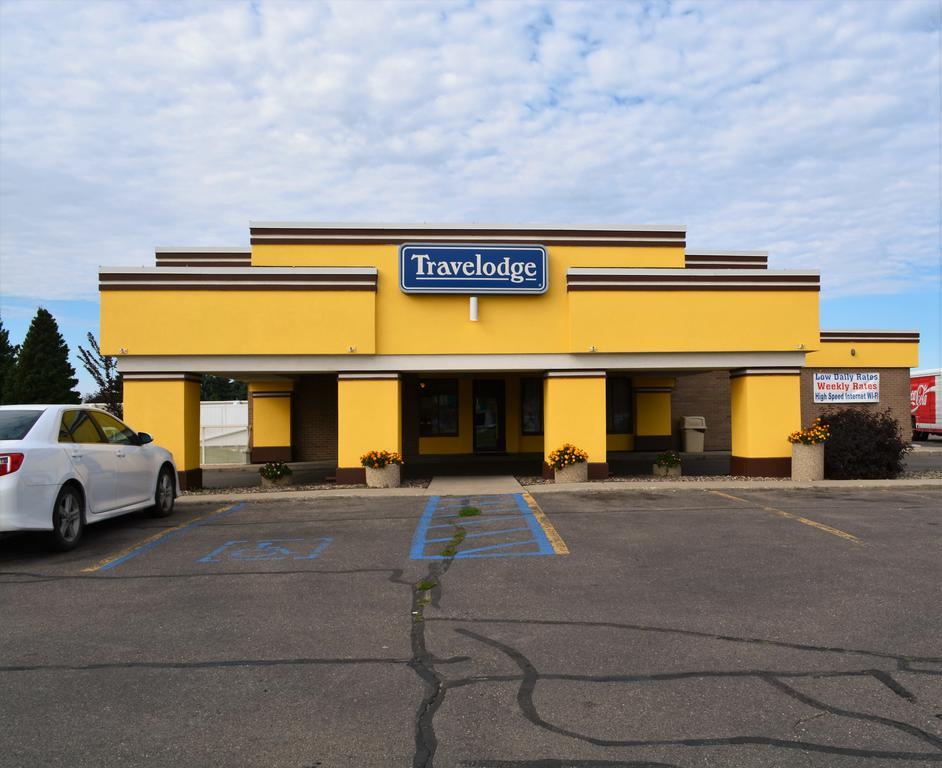 Travelodge By Wyndham Grand Forks Eksteriør bilde