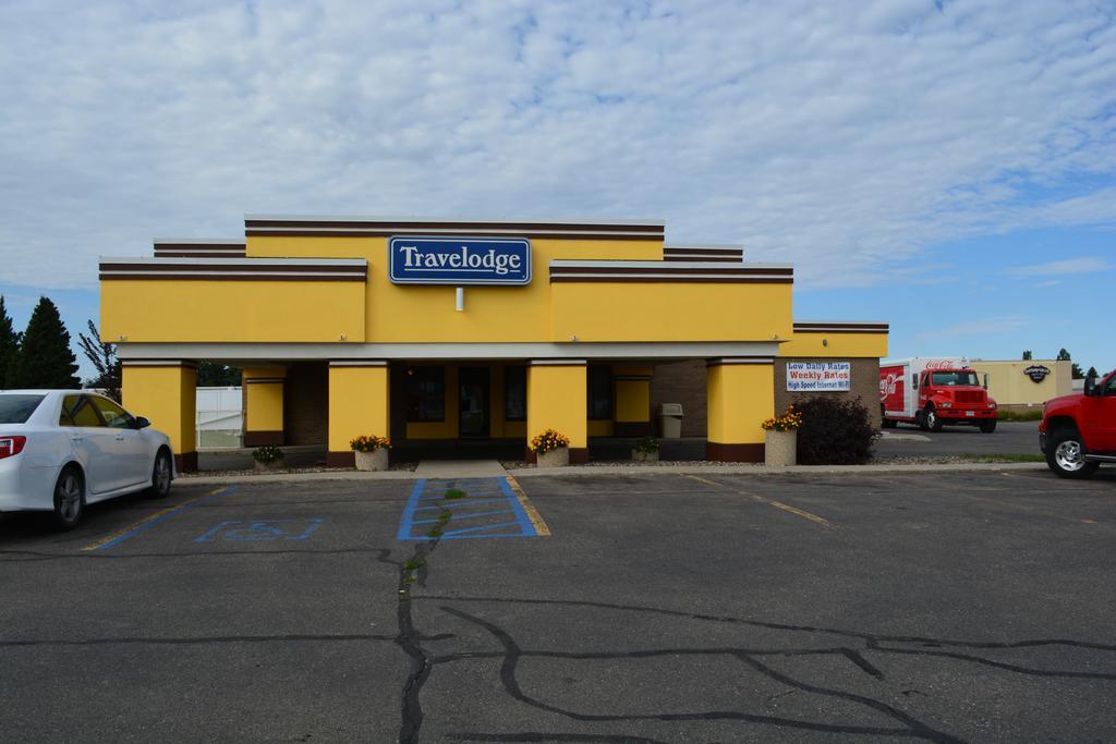Travelodge By Wyndham Grand Forks Eksteriør bilde