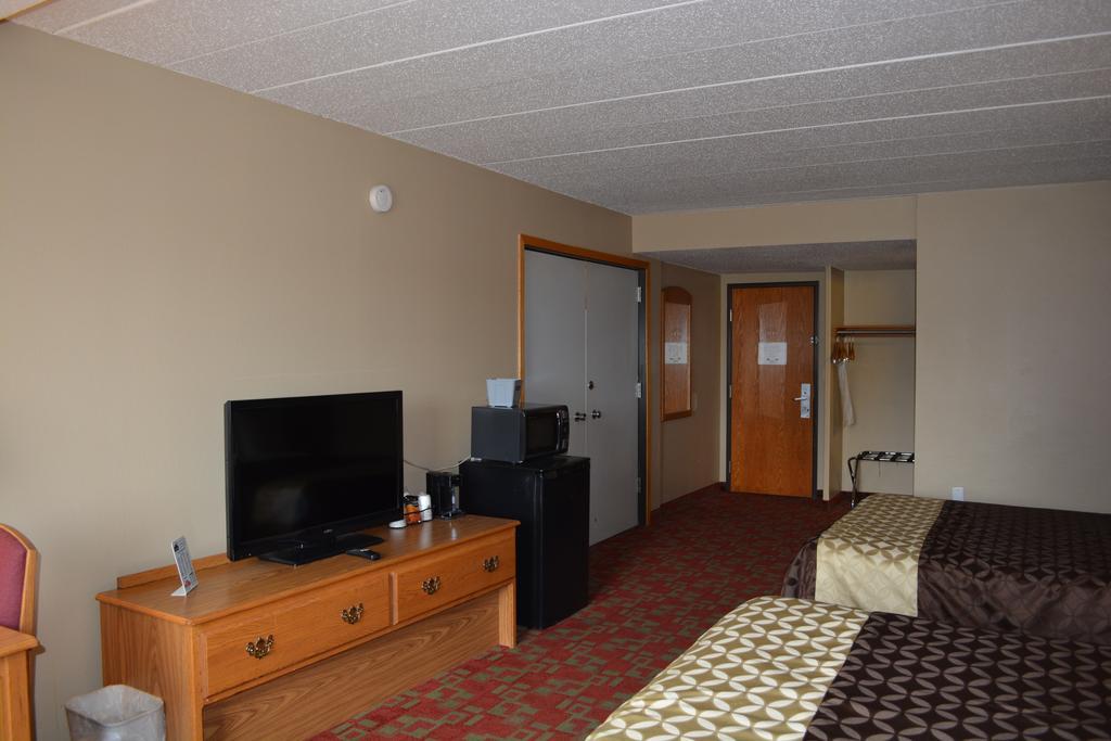 Travelodge By Wyndham Grand Forks Eksteriør bilde