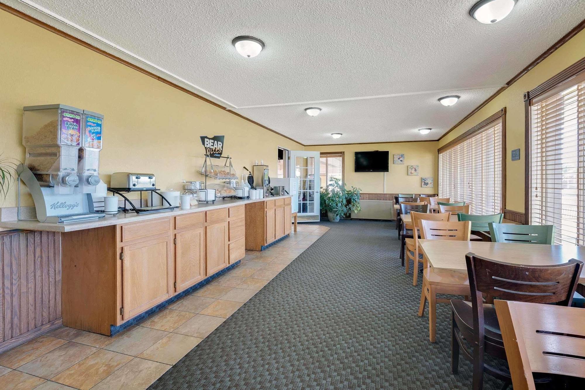 Travelodge By Wyndham Grand Forks Eksteriør bilde